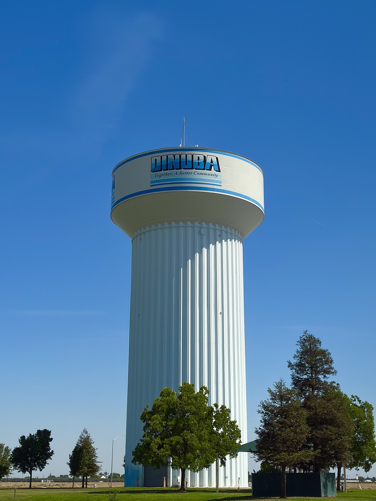 Dinuba Water Tower in Dinuba, California