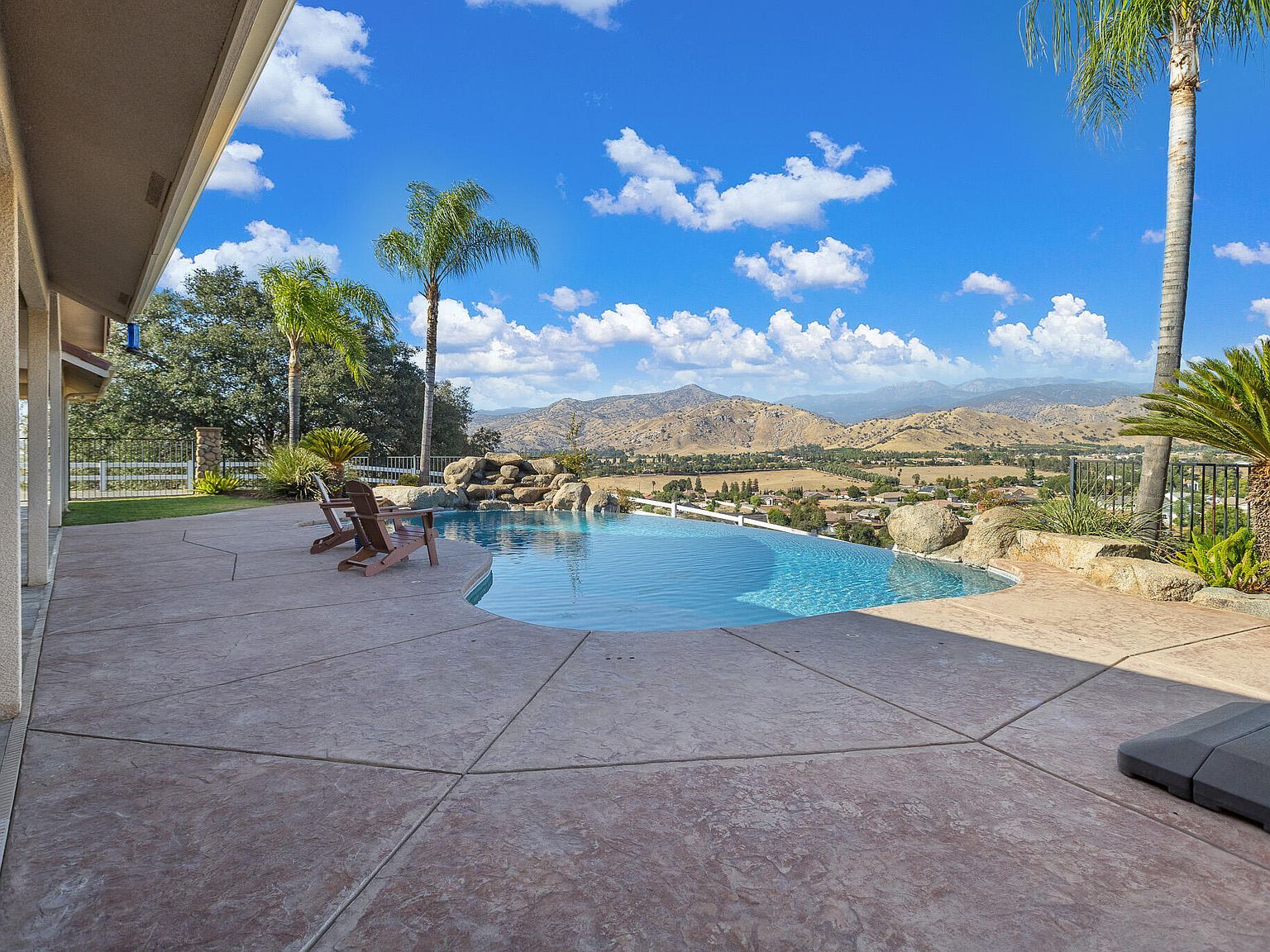 16489 Goat Ranch Rd, Springville — photo 5 of 15